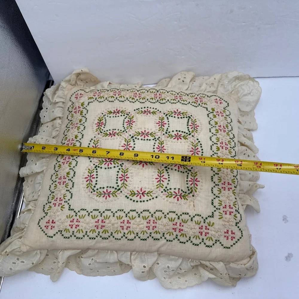 Vtg Accent Pillow Cottage Country Classic Handmade Embroidered & Eyelet Lace